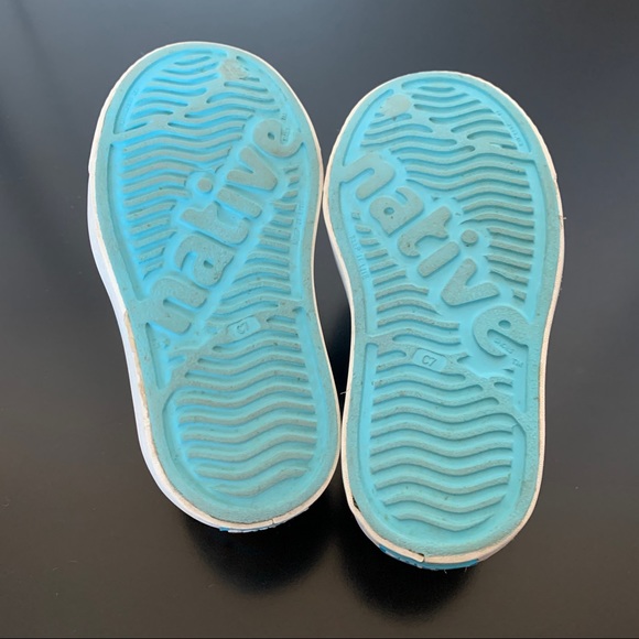 Native Shoes - Blue with Orange Chevron Diagonal Stripes - Picture 4 of 12